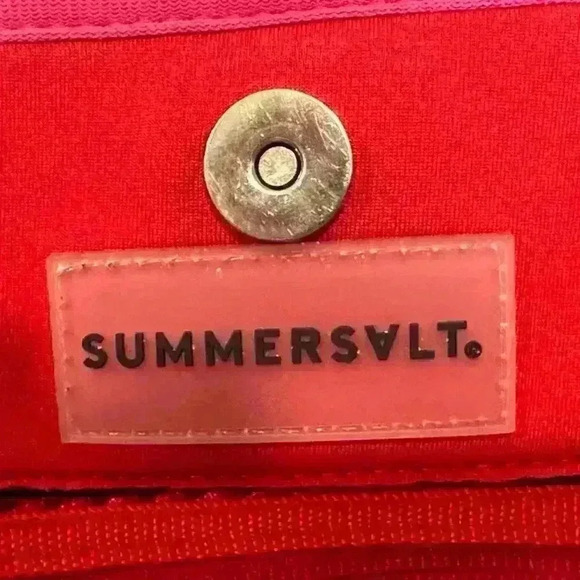 SummerSalt Neoprine Beach Tote in Pink/Red - Picture 7 of 7